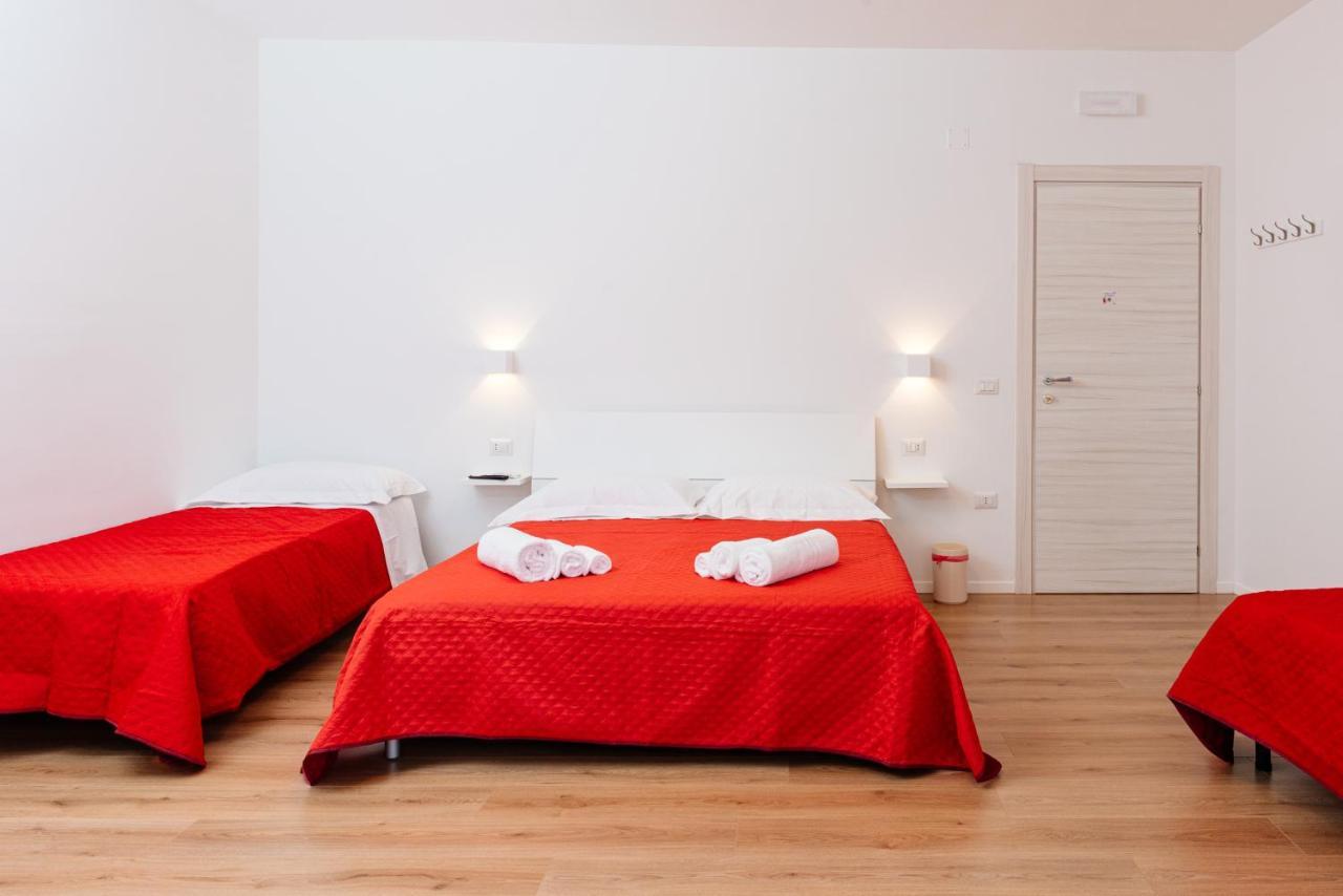 La Casa Di Ambra Otel Porto Torres Dış mekan fotoğraf