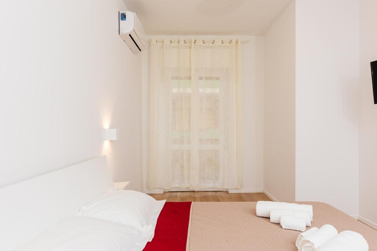La Casa Di Ambra Otel Porto Torres Dış mekan fotoğraf